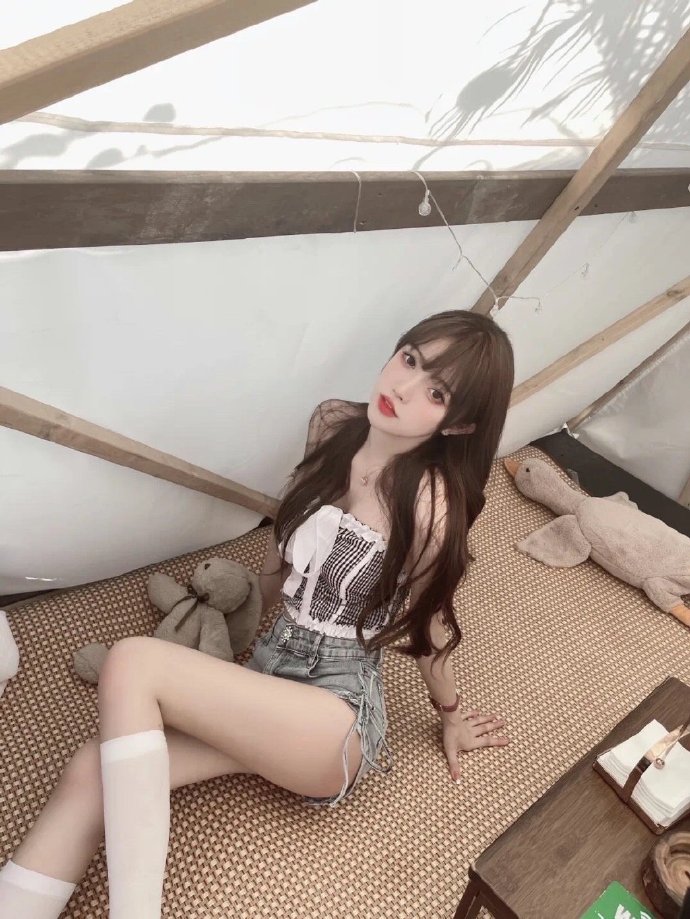 满城尽带黄金甲 封面